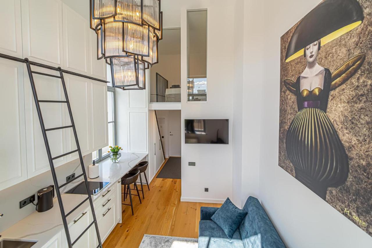 Ministerija Loft Apartment With Parking & Ac Каунас Екстериор снимка