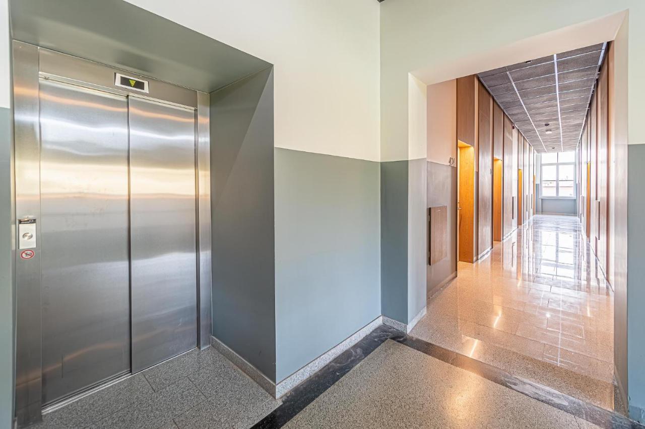 Ministerija Loft Apartment With Parking & Ac Каунас Екстериор снимка